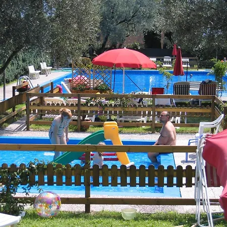 Apartmanhotel Cascata Varone *