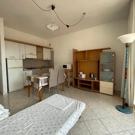 Cascata Varone Apartmanhotel *
