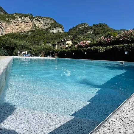 Apartmanhotel Cascata Varone *